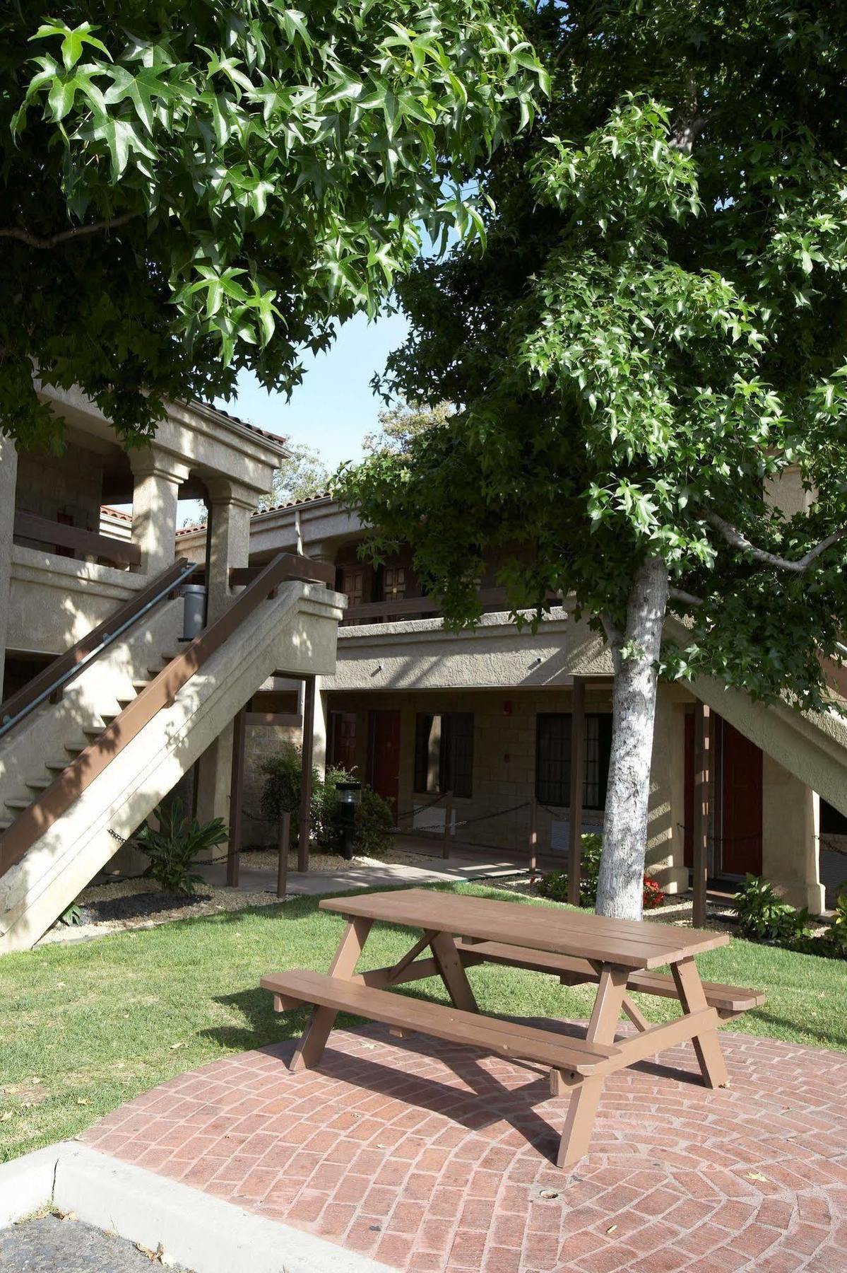 Premier Inns Thousand Oaks Exterior foto